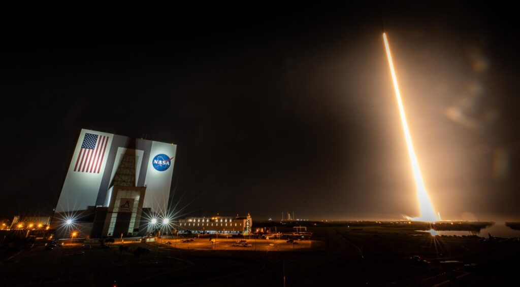 הרמה לגילוי: SpaceX Crew-8 של נאס"א משגר לתחנת החלל הבינלאומית