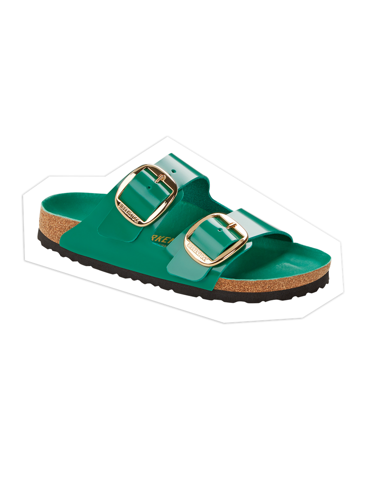 התמונה עשויה להכיל: ביגוד, הנעלה וסנדל