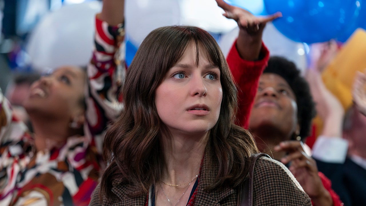 הבנות באוטובוס מבולגנות, פגומות ומונעות - בדיוק כמו העיתונאים הטובים ביותר שאני מכיר