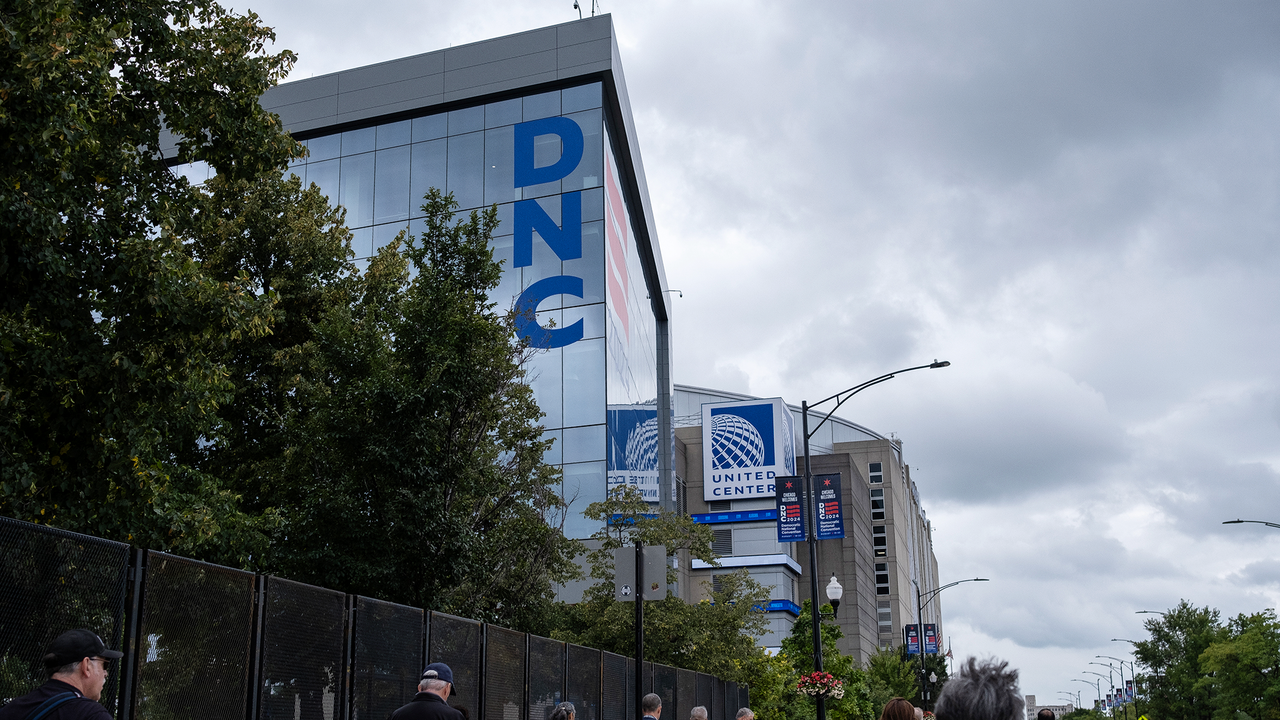 מדוע DNC 2024 מעורר בי חרדה - ואופטימית