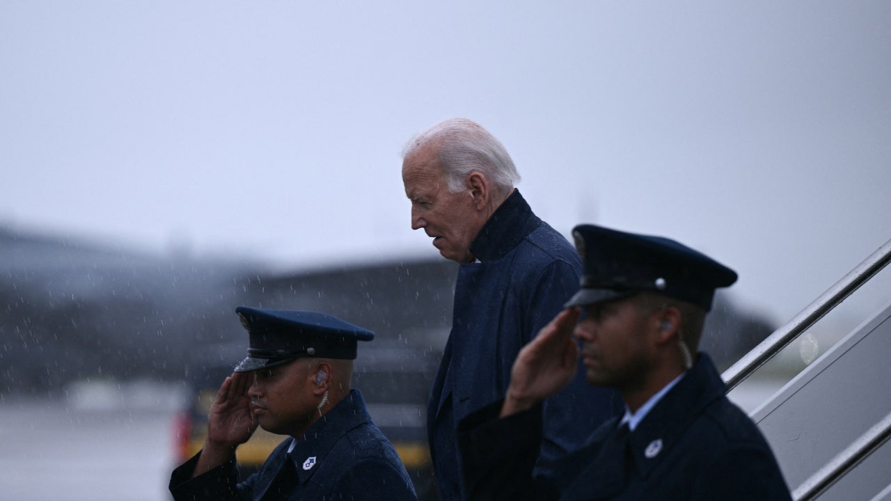 ביידן נשר מכיוון ש"הדבר הכי חשוב" הוא "אנחנו חייבים להביס את טראמפ": חדשות CBS