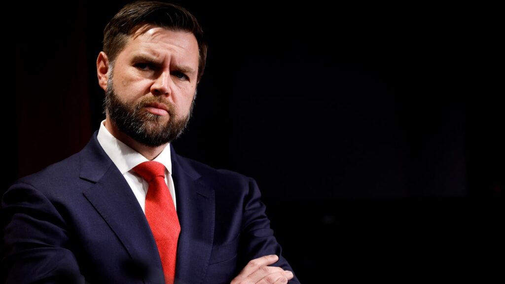 הקמפיין של קמאלה האריס מוציא דיס מאוד מ-2024 על JD Vance: "No Aura"