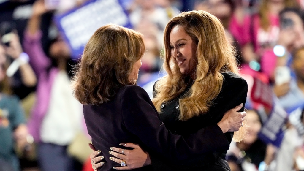 דפוק, דפוק. מי שם? סלבריטי עבור קמאלה!