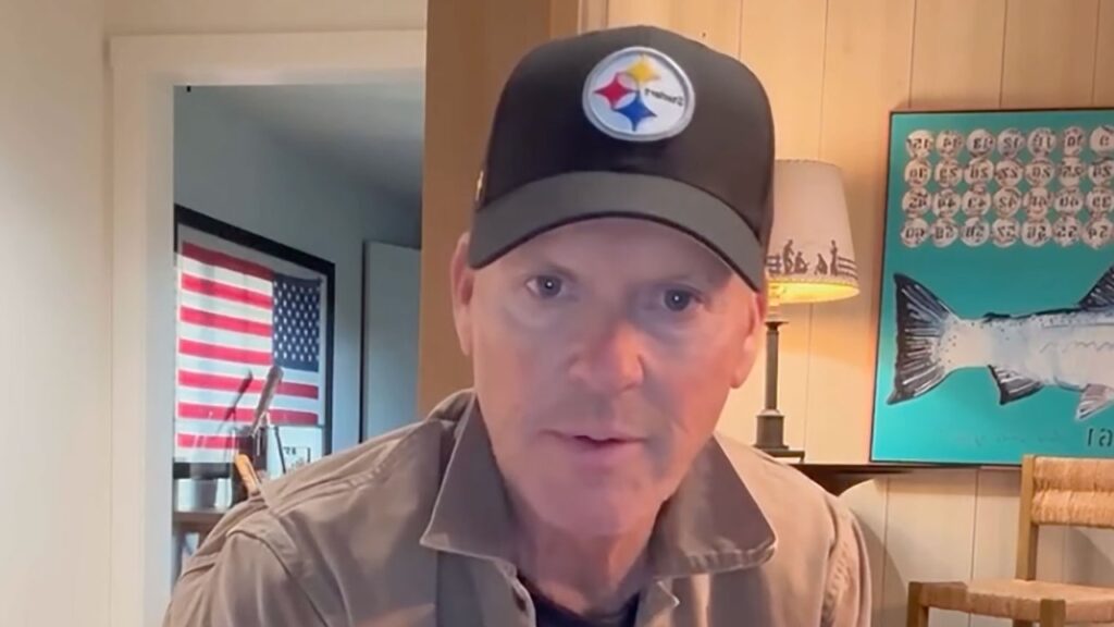 האם מייקל קיטון יכול לדבר איתך לרגע, באטמן לאדם?