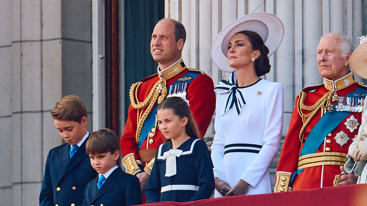 הנסיך וויליאם אומר שילדיו נלחמים על השלט, בדיוק כמו שלך