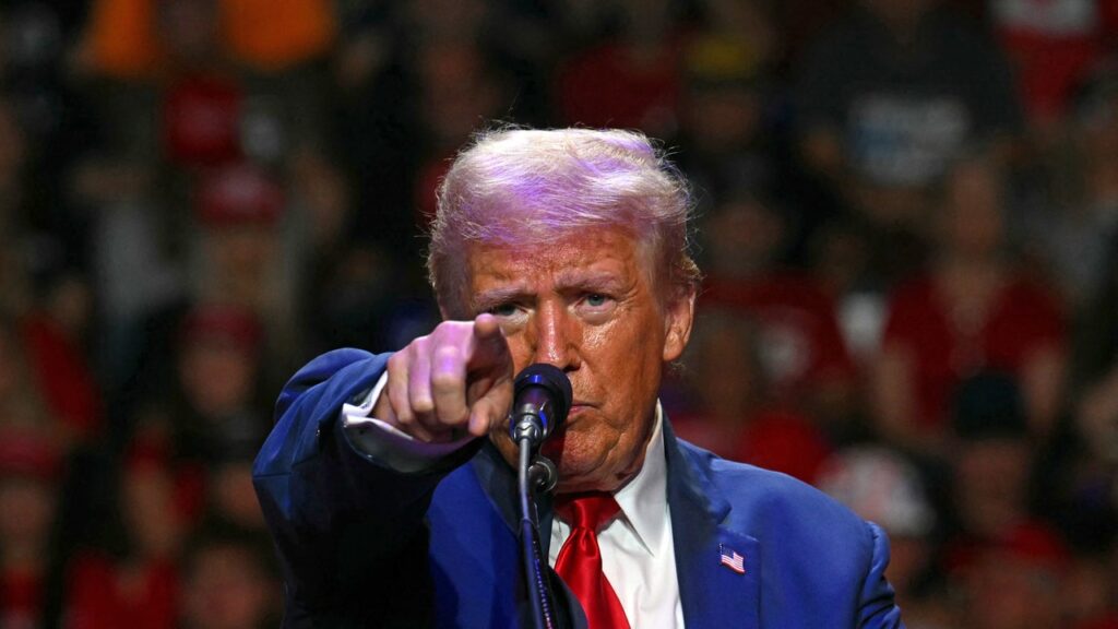 טראמפ רוצה להשתמש בצבא נגד אמריקאים שלא תומכים בו ביום הבחירות