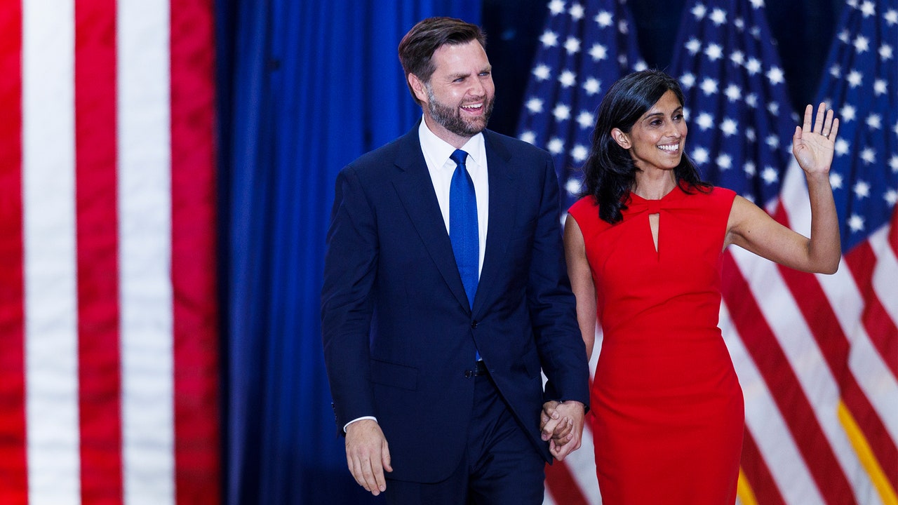 מה למדו JD ואושה ואנס מ"אמא הנמרה" שלהם בבית הספר למשפטים של ייל