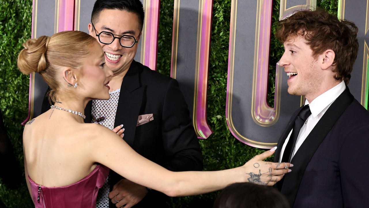 אשתו לשעבר של איתן סלייטר פותחת על גירושין, אבל לא מזכירה אותו או אריאנה גרנדה בשמו