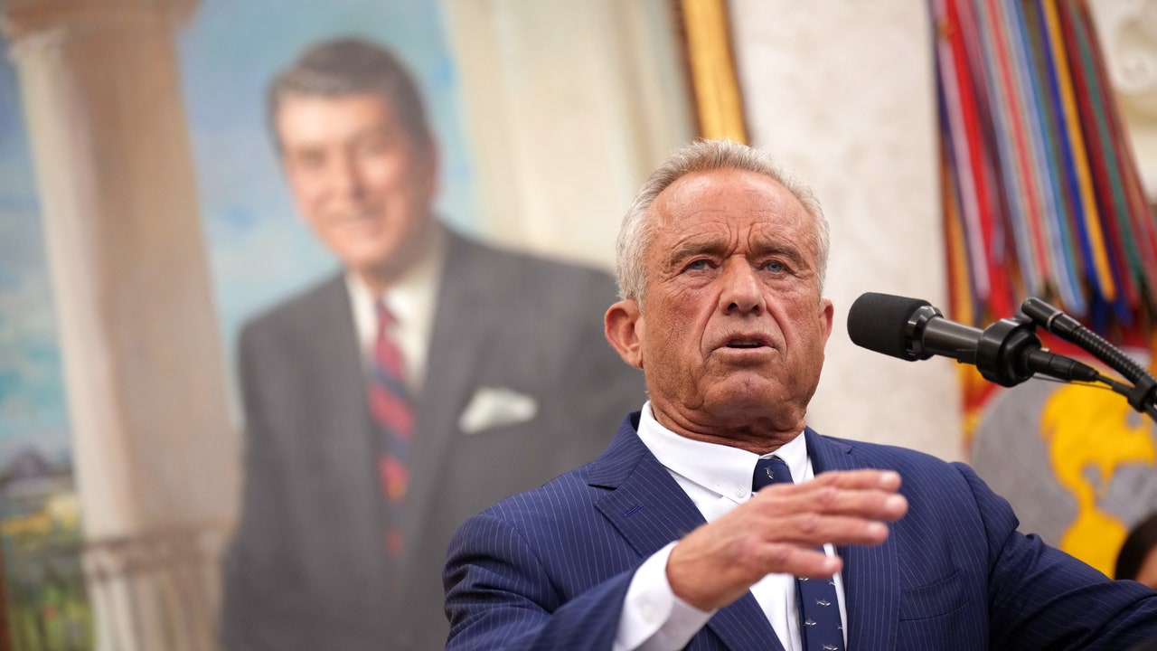 RFK ג'וניור הולך אחרי נוגדי דיכאון נרחבים, בטענה שהם יכולים להוות איום על האמריקאים