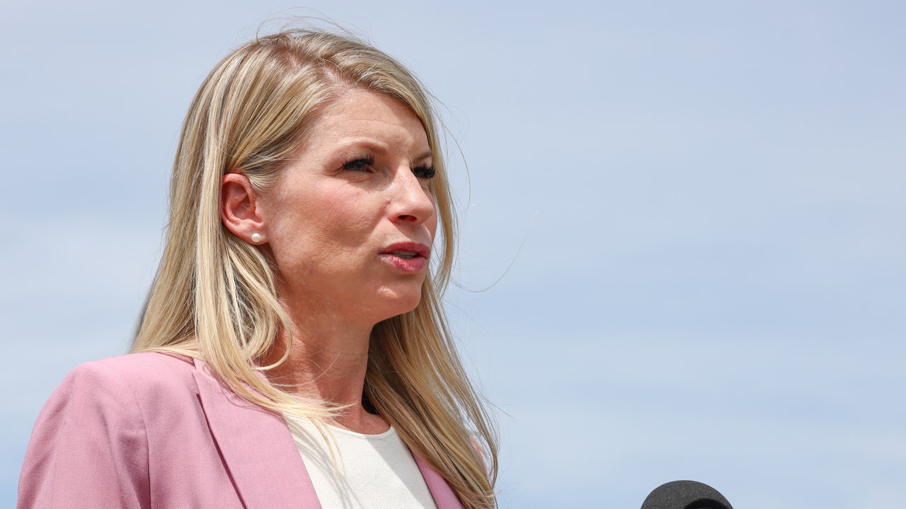 אשת הקונגרס בקולורדו מכוונת בן יילוד לקפיטול להצביע נגד תוכנית תקציב GOP