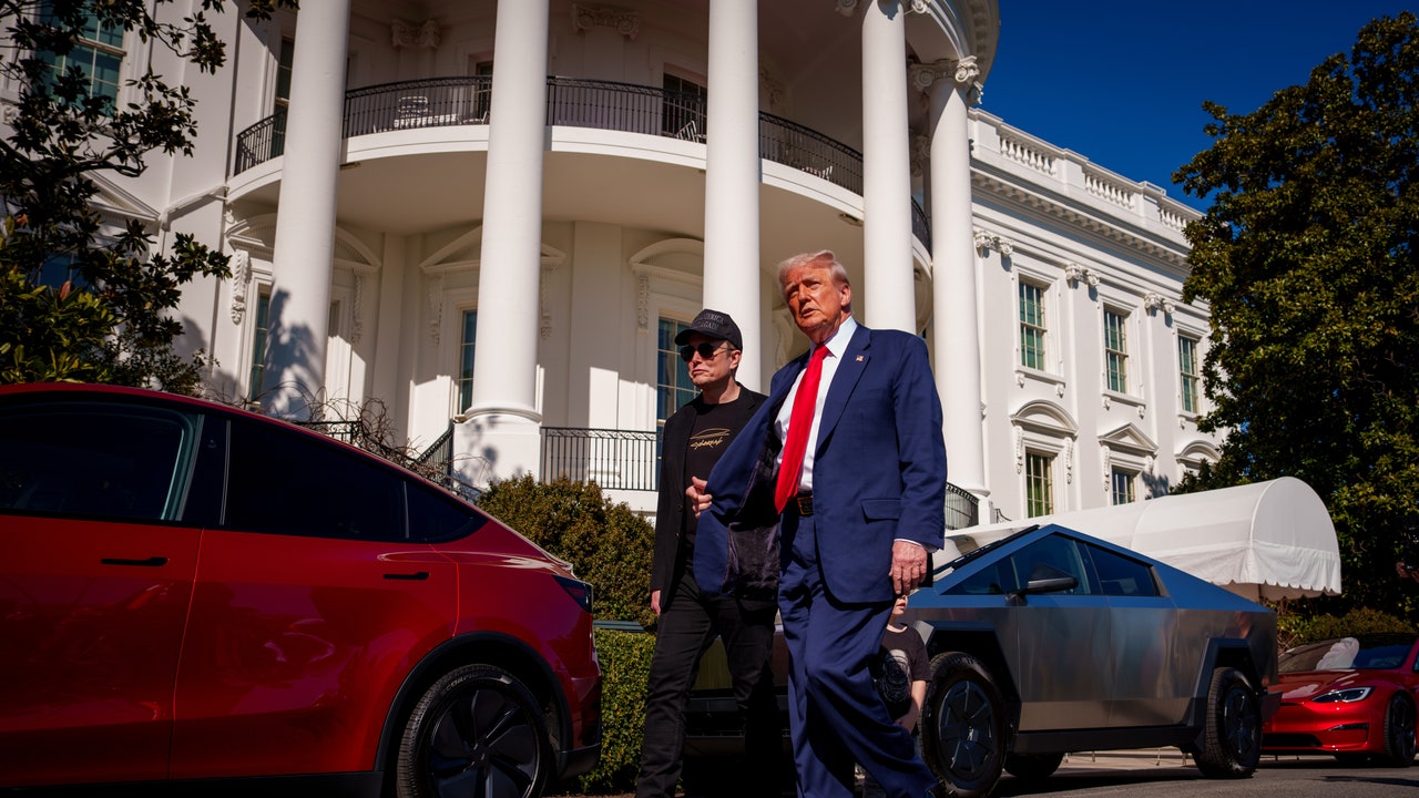 טראמפ 2.0 ממשיך למצוא דרכים להגביר את העסקים של אלון מאסק