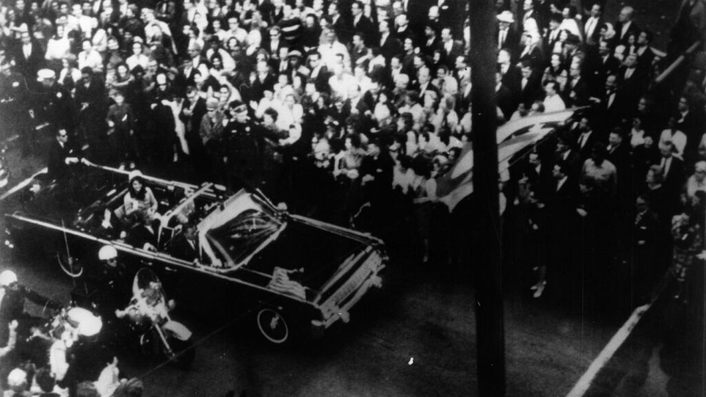 מה קובצי ה- JFK החדשים חושפים על סודות ה- CIA