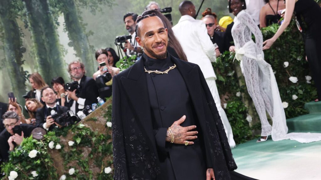 לפני ה- Met Gala 2025, חזרו על 10 שנים של Met Gala אופנה ונושאים