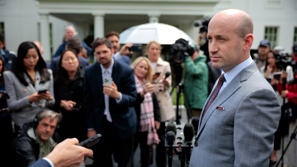 ממשל טראמפ "מסתכל באופן פעיל" לשלול מהגרים את הקורפוס של חבאס