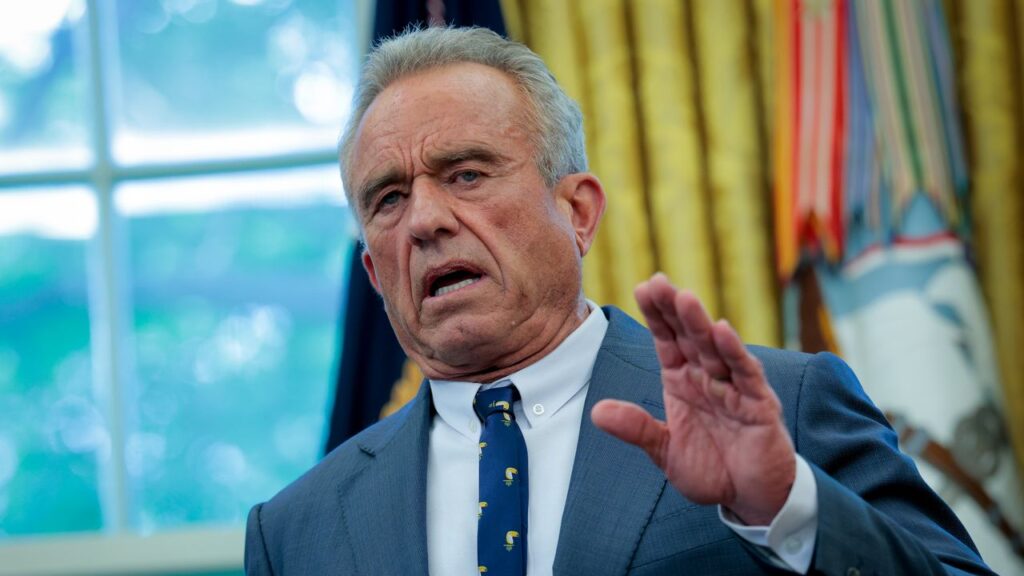 איך RFK ג'וניור כבר מערערת חיסונים תחת טראמפ