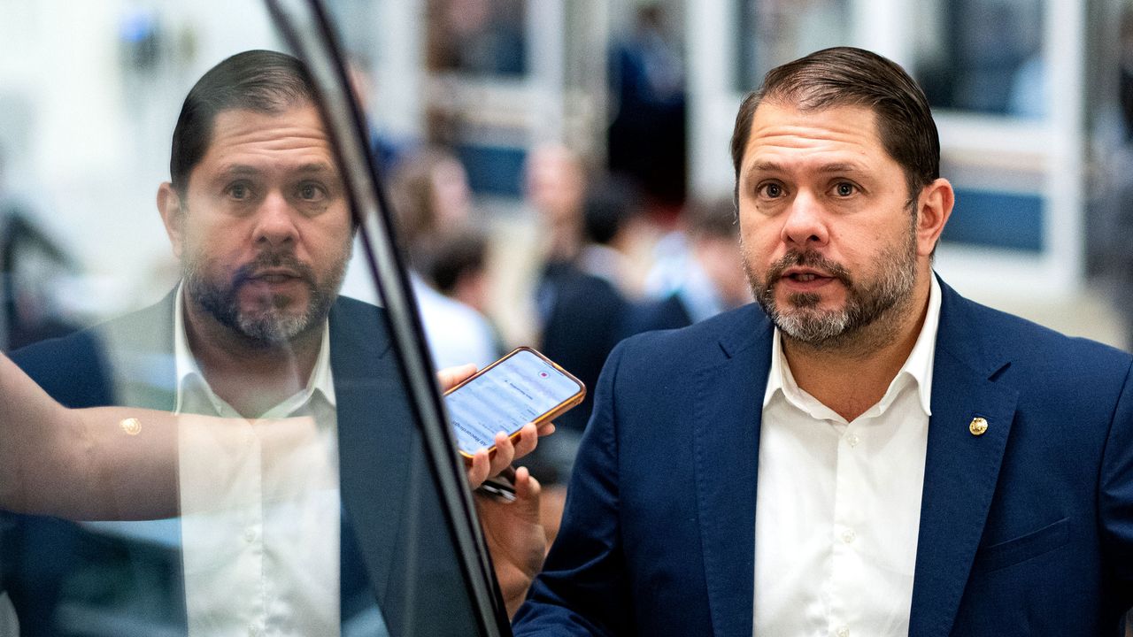 רובן גלגלגו רוצה שהדמוקרטים יפסיקו להיות כל כך "רכים" על הגבול