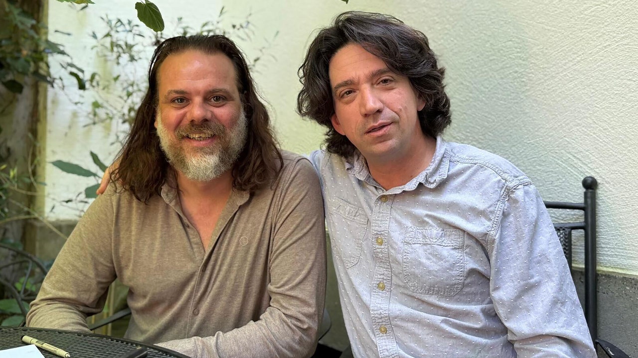 "הברברים נמצאים בשערים": לקרטיס ירווין יש תוכניות אמנות גדולות לביתן האמריקני בביאנלה של ונציה 2026