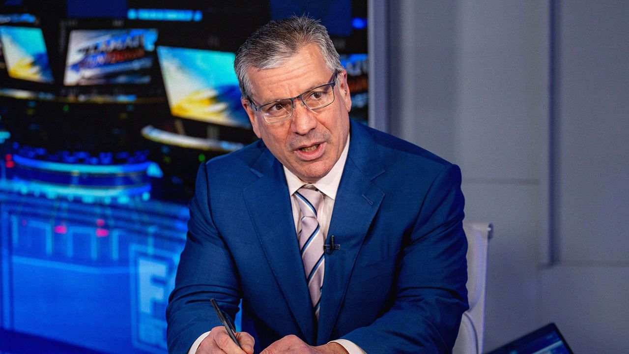 צ'רלס גספרינו, כתב עסקים של פוקס פוקס, רוצה "להזמין את הסכסוך"