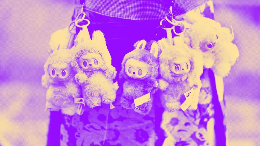 בתוך העלייה המפלצתית, הקסומה - ועלייה - של לבובו