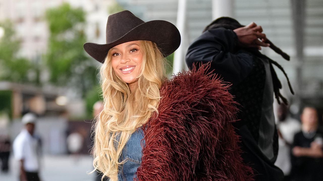 הילד של Destiny מתאחד לתאריך הסופי של סיור הבוקרים של ביונסה