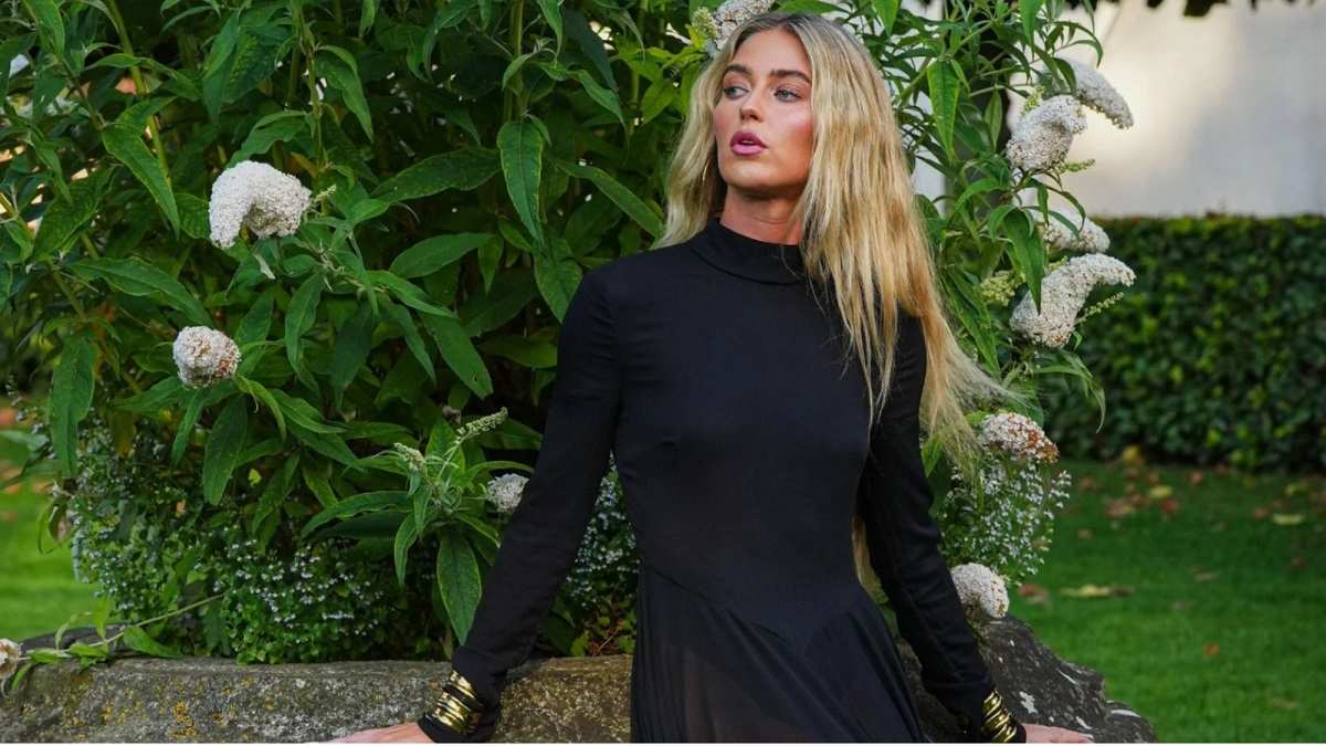 היא ירדה ממידה