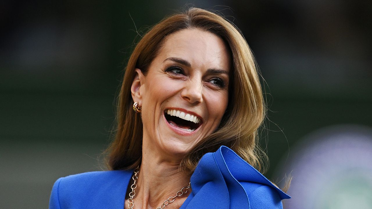 אין רגשות קשים: לפגוש את הגורו הרגשי של הנסיכה קייט וסלינה גומז