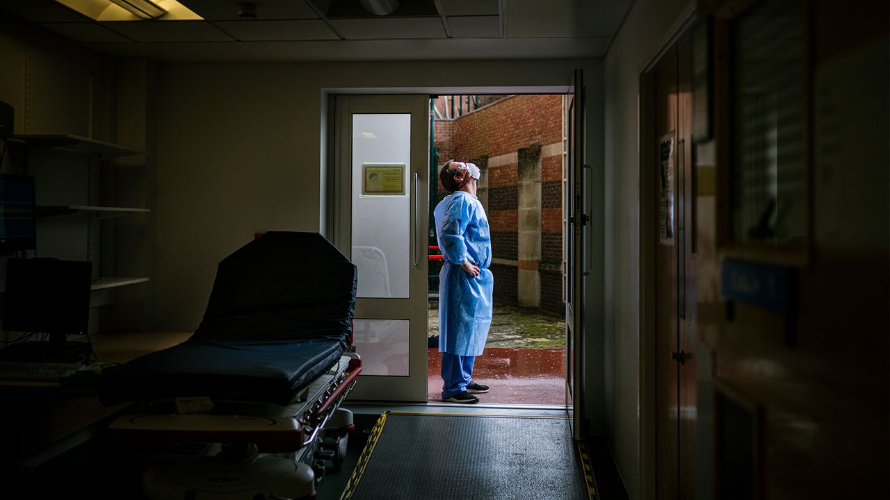 מומחה מגיפת מייקל ט. אוסטרולם חושב שקוביד עתידי יכול להיות גרוע כל כך