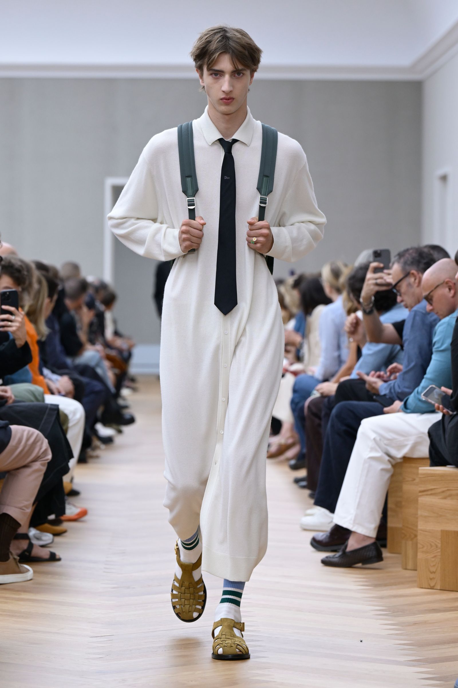 אוסף Springsummer של דיור גברים 2026 מאת ג'ונתן אנדרסון.