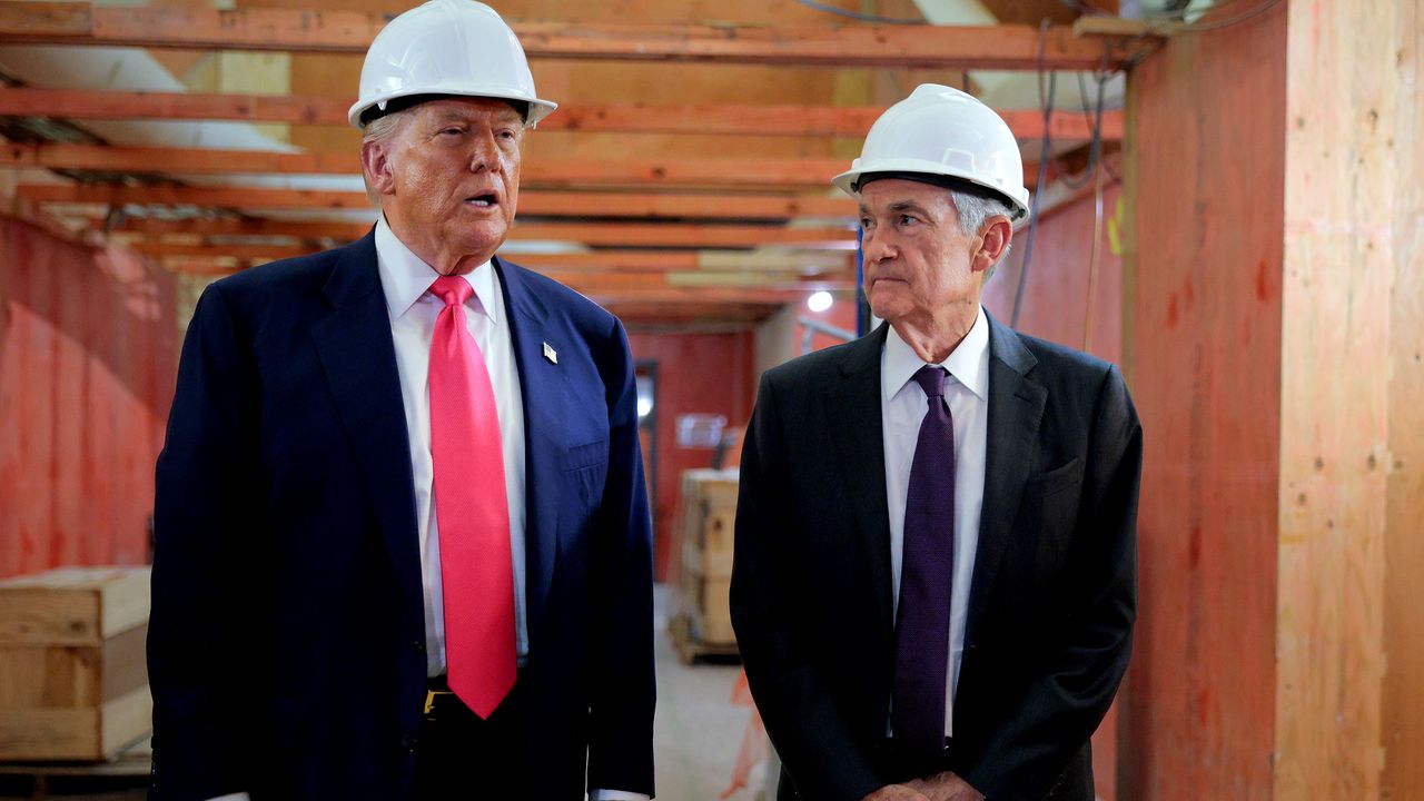 דונלד טראמפ סוף סוף בריח את ג'רום פאוול לקצץ בריבית