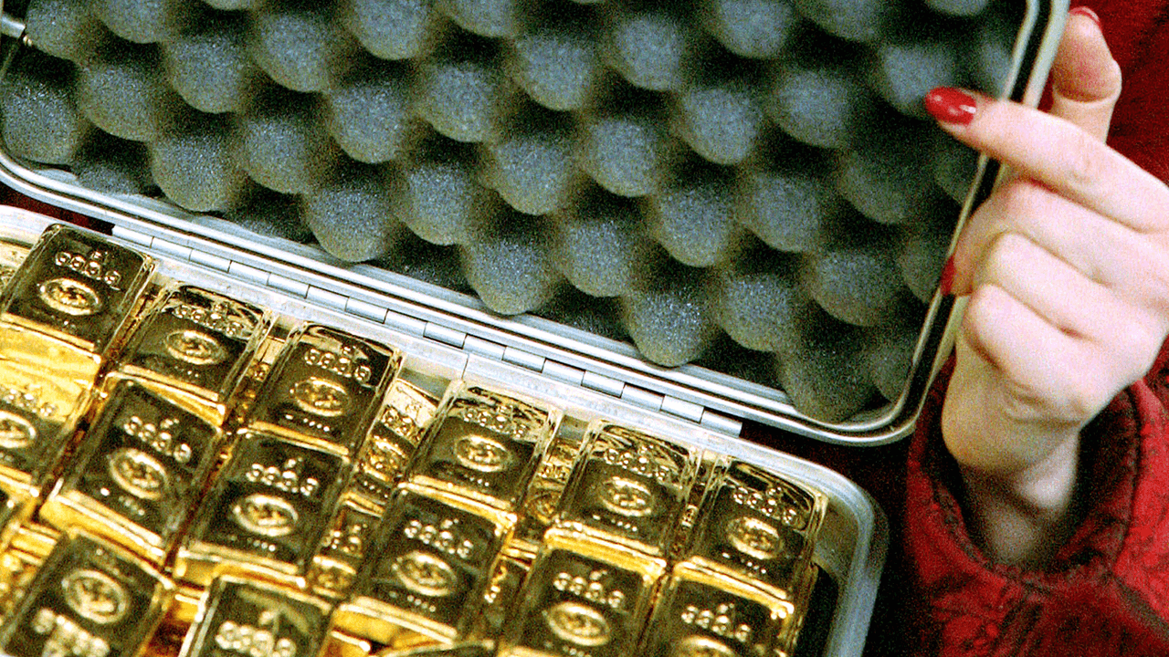 המשקיעים כל כך בטוחים בכלכלת טראמפ שהם פונים לזהב