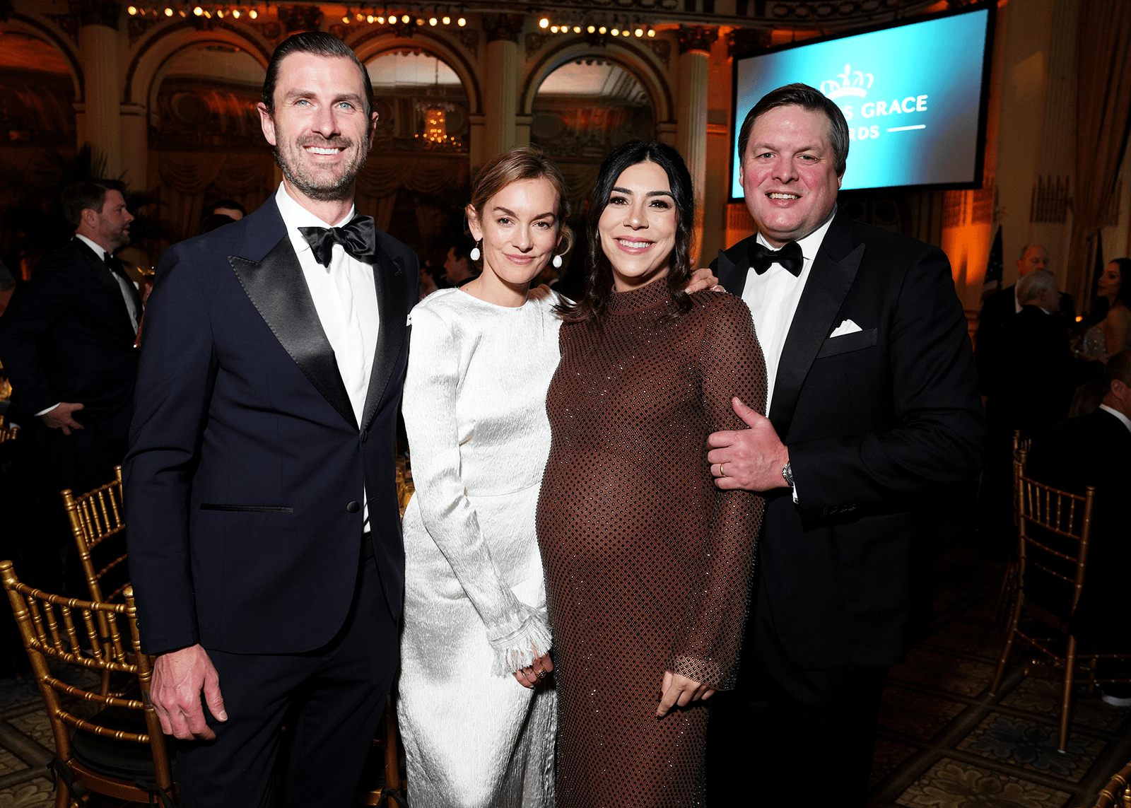 הנסיך אלברט על אמו הנסיכה גרייסס רוצה להיזכר 