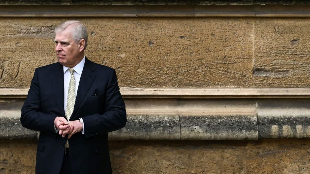 הנסיך אנדרו מפסיק רשמית את תואר "הדוכס מיורק" לאחר גילויים חדשים של אפשטיין