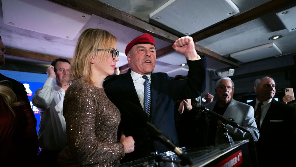 זה אף פעם לא ממש ההורה האחרונה של קרטיס סליווה