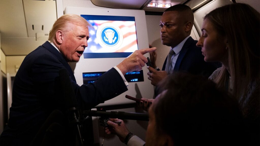 דונלד טראמפ קורא לנשים חזירות ועוד: היסטוריה קצרה