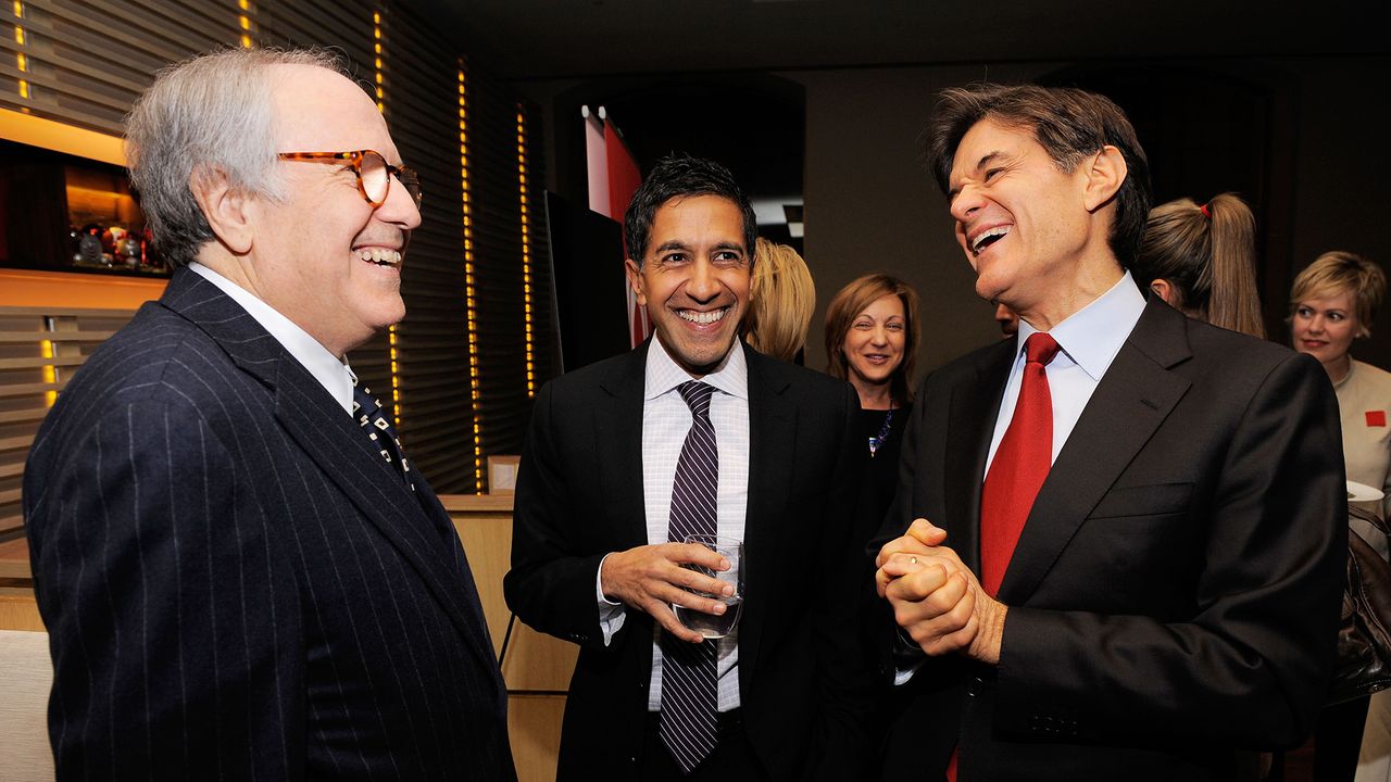 "כמו וינה ב-1914": באנדרטה של ​​בוב בארנט, כיתת הכוח של וושינגטון מציצים מעבר לסף