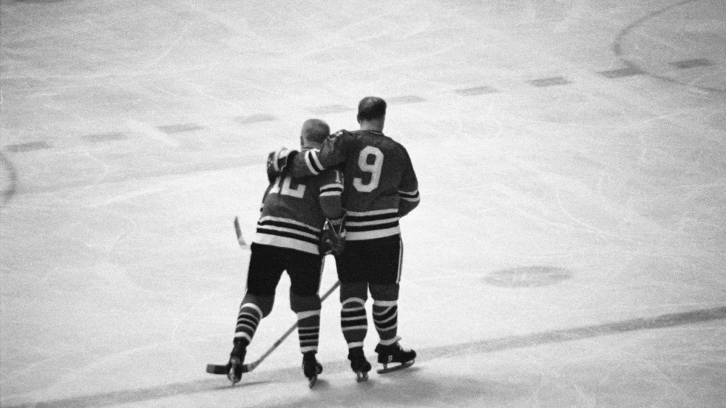 יריבות לוהטת והעסק הגדול של רומנים רומנטיים בהוקי