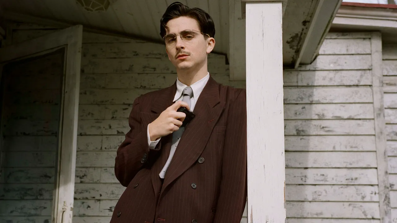 מיאקו בליצי רצה שהתחפושות של טימוטי צ'אלמט יהיו "כמעט הזויות"