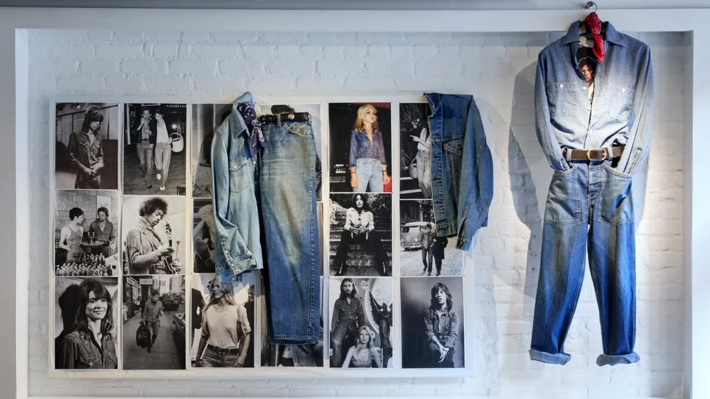 כל הבנות המגניבות מוציאות על ג'ינס