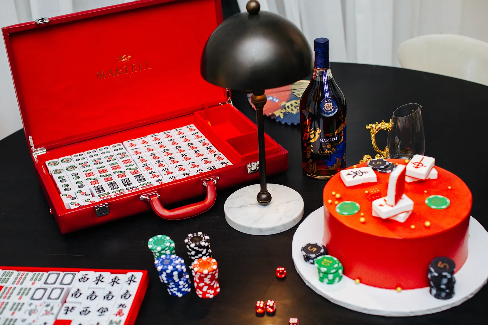 התמונה עשויה להכיל אורבן