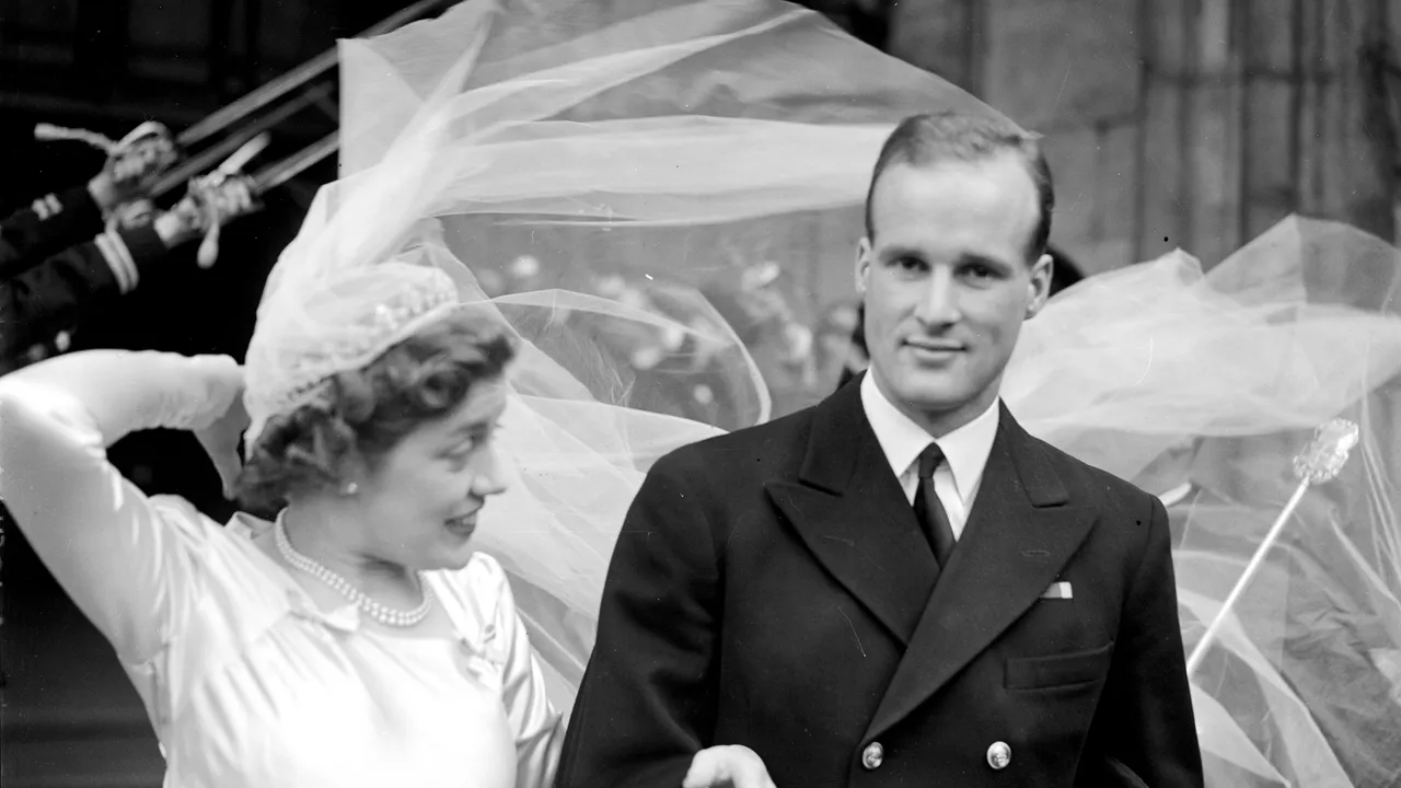 מי הייתה ליידי אן ספנסר, דודתה של הנסיכה דיאנה שפינתה את אוסטריה הכבושה בידי הנאצים?