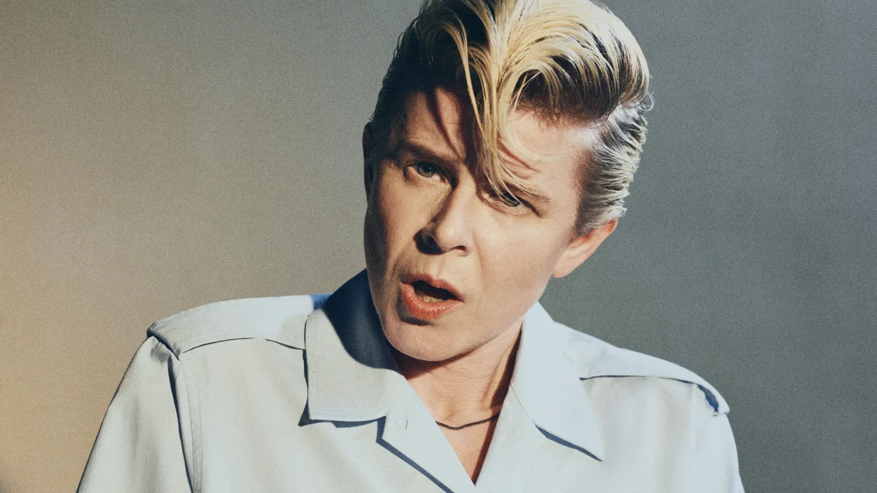 רובין אומר "אינו אלבום לעזרה עצמית" סקסיסטנציאלי