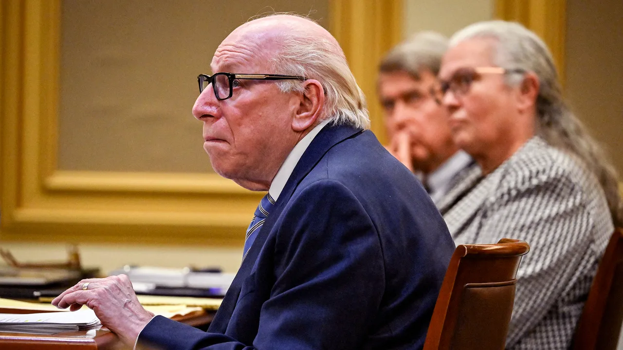 טראמפ ישתלט על תנאי האמצע - אם עורך הדין הזה בפלורידה יקבל את דרכו