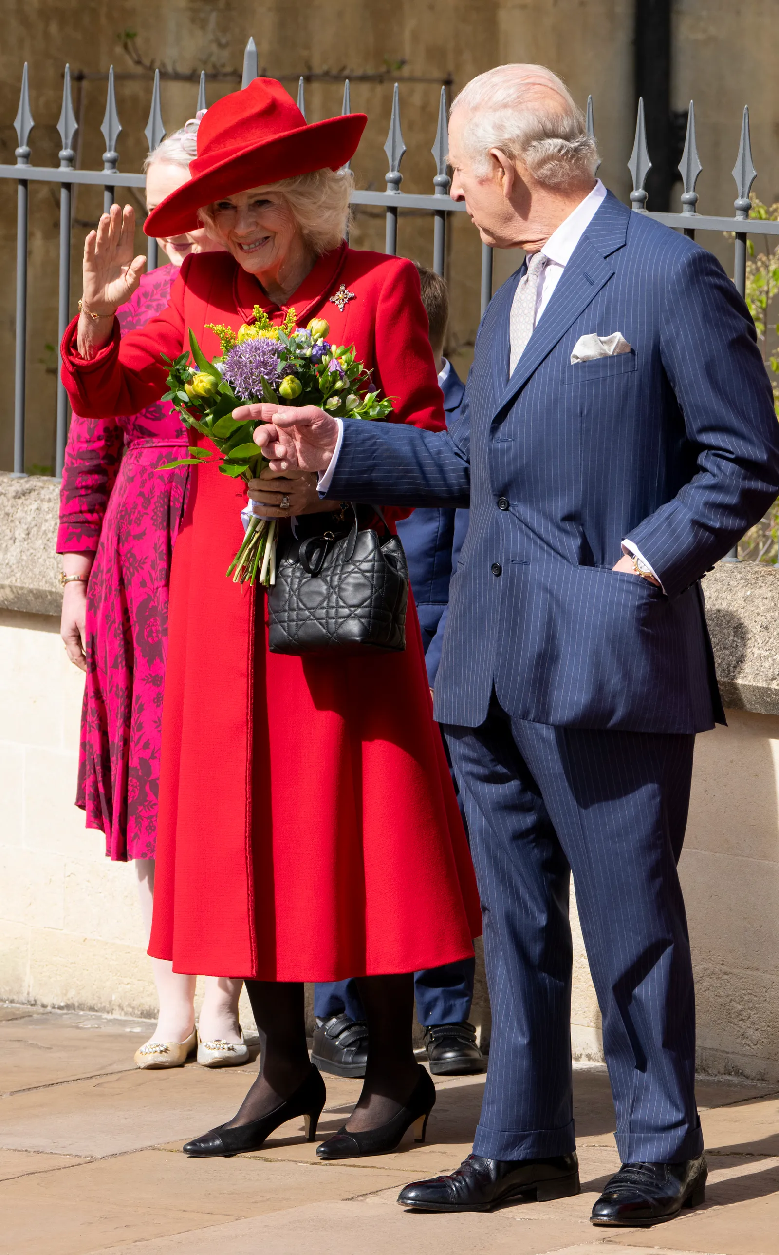 התמונה עשויה להכיל את Vanessa Redgrave Person בגדי מבוגרים מעיל כובע פנים וראש